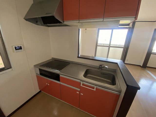 キッチン　ＩＨシステムキッチン