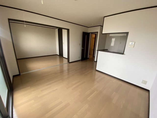 居室・リビング　リビング