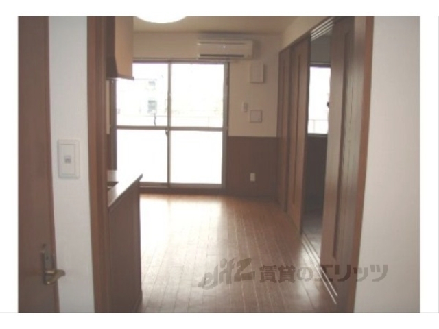 居室・リビング　リビング