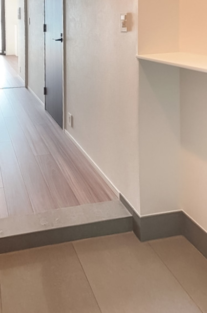 玄関　※写真は同タイプ住戸です。