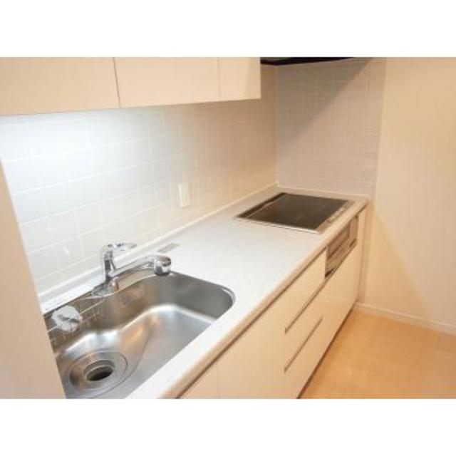 キッチン　※写真は同タイプ住戸です。