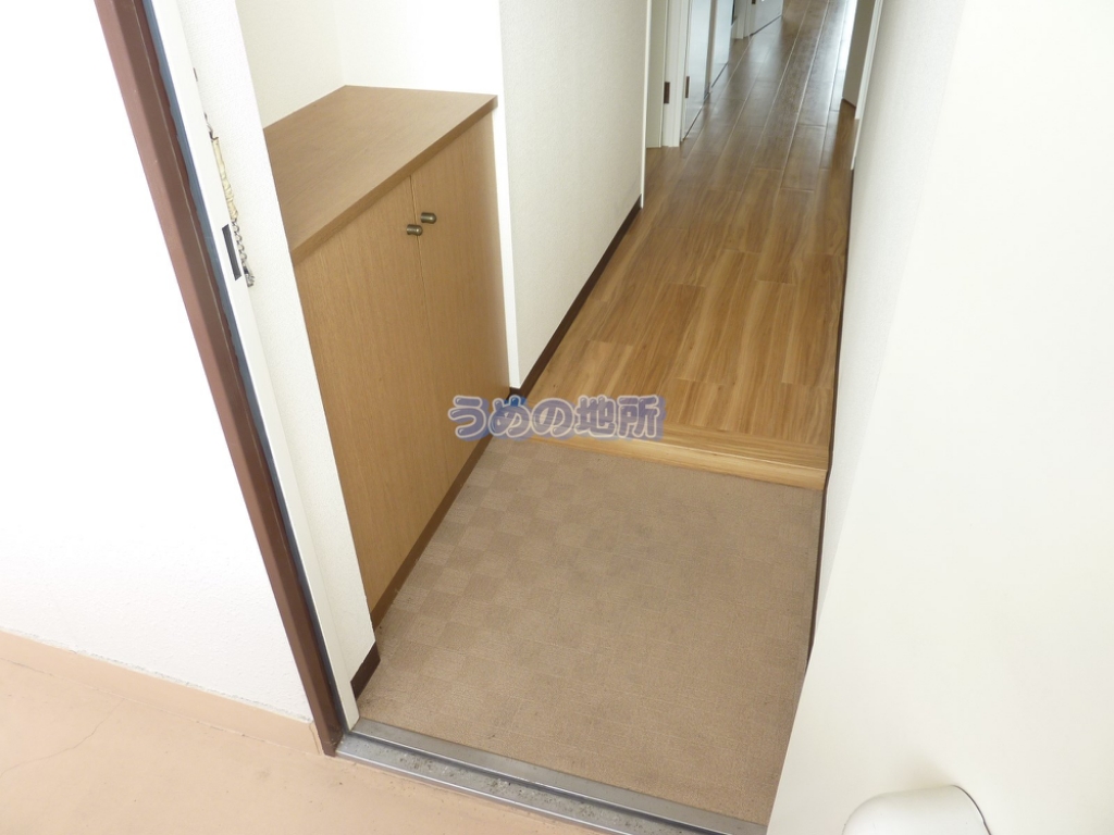 玄関　玄関