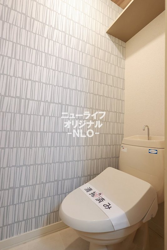 トイレ　洗浄力と快適さを兼ね備えた温水洗浄便座付き☆