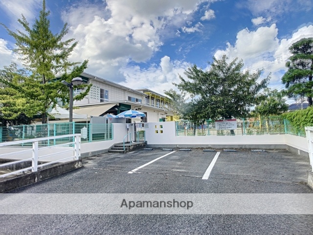 幼稚園・保育園　御南認定こども園（幼稚園・保育園）まで1401m
