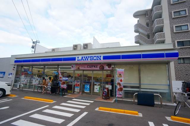 コンビニ　ローソン 博多南駅前店（コンビニ）まで607m
