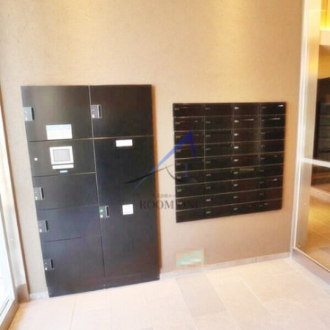 その他共有部分　宅配ボックスと集合ポストです。