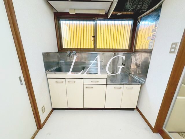 キッチン　キッチンです。