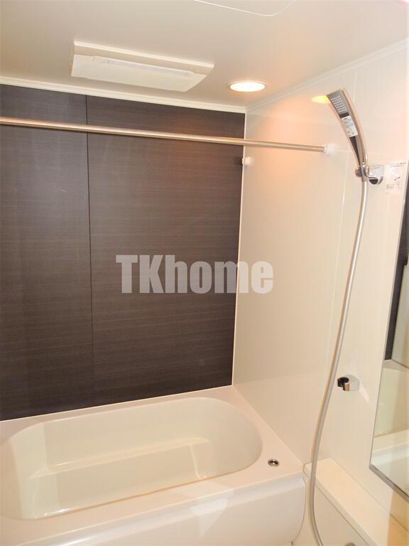 バス・シャワールーム　追い炊き・浴室乾燥機付き