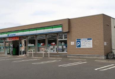 コンビニ　ファミリーマート 立川上砂町五丁目店（コンビニ）まで471m