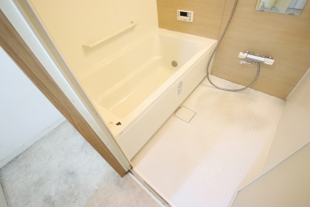 バス・シャワールーム　※別室の参考写真の為、現況優先です。