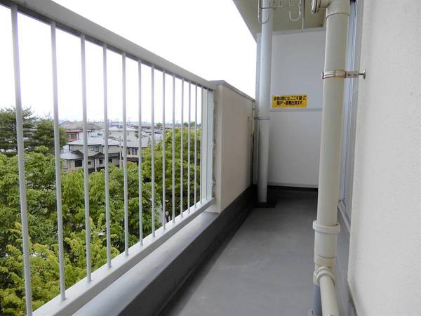 バルコニー　ビレッジハウスの同一物件・同一タイプの間取りの写真です