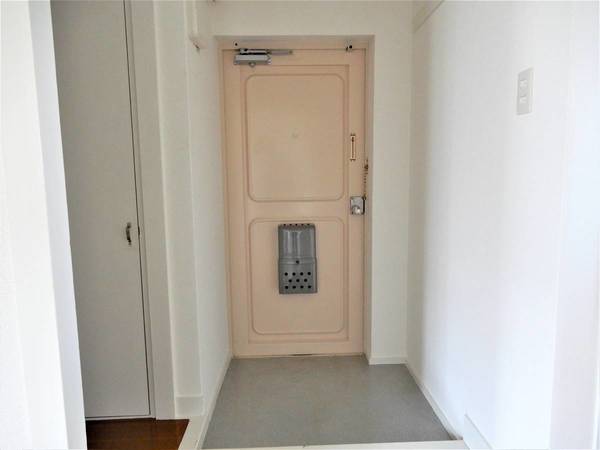 玄関　ビレッジハウスの同一物件・同一タイプの間取りの写真です