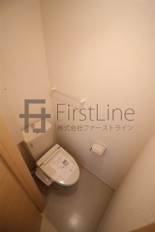 トイレ　※別号室写真