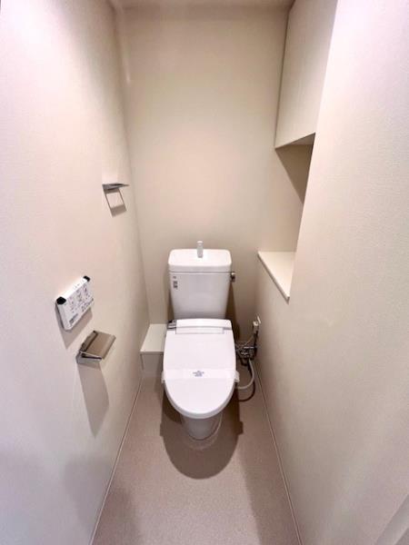 トイレ　清潔感のあるトイレです