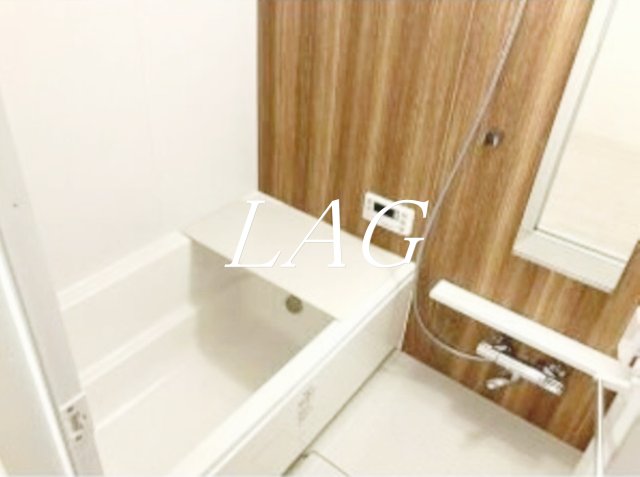 バス・シャワールーム　お風呂です。