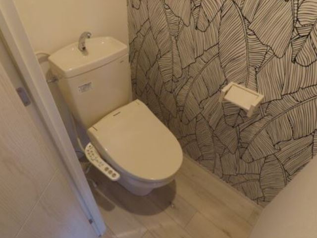 トイレ　シャワートイレ