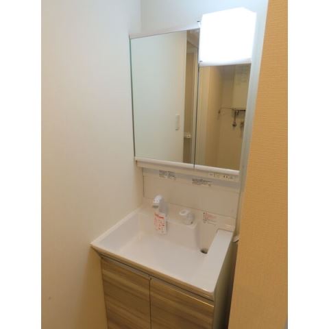 洗面設備　シャンプードレッサー