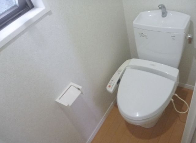 トイレ　※別部屋のお写真です。