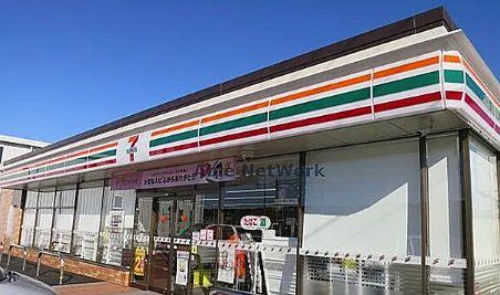 コンビニ　セブンイレブン袖ケ浦長浦駅東店（コンビニ）まで490m