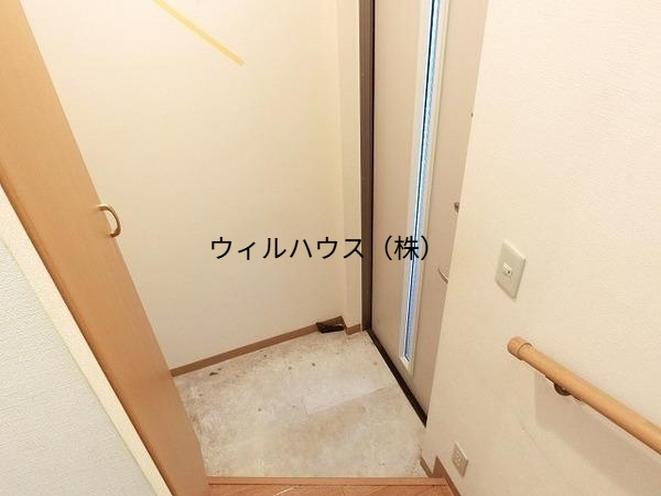 玄関　シューズボックスあり！