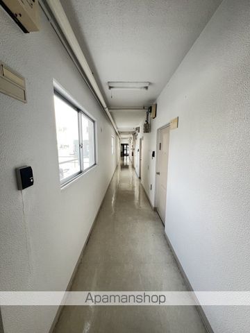 ロビー　ロビー