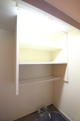 その他　吊戸棚
