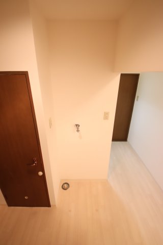 その他設備　室内洗濯機置場
