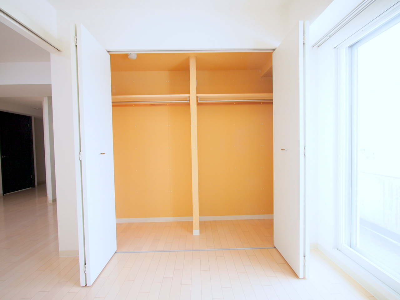 収納　各部屋にクローゼット付きです♪