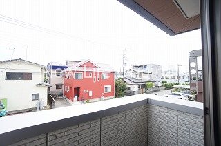バルコニー　前面に遮る建物がなく、洗濯物がよく乾きます。