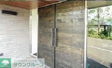 エントランス　エントランス