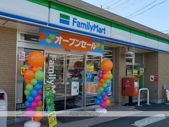 コンビニ　ファミリーマート 七宝駅前店（コンビニ）まで2711m