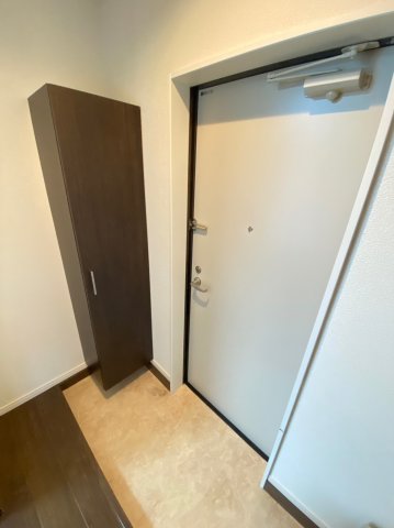 玄関　シンプルで使いやすい玄関です