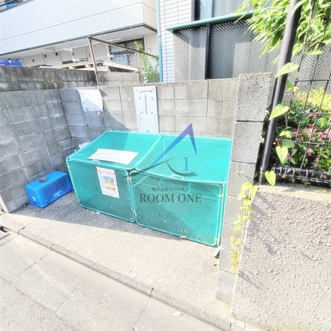 その他共有部分　敷地内ごみ置き場です。