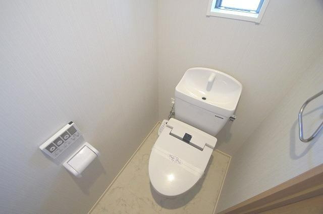 トイレ　同型イメージ
