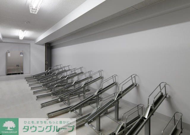 その他共有部分　駐車場