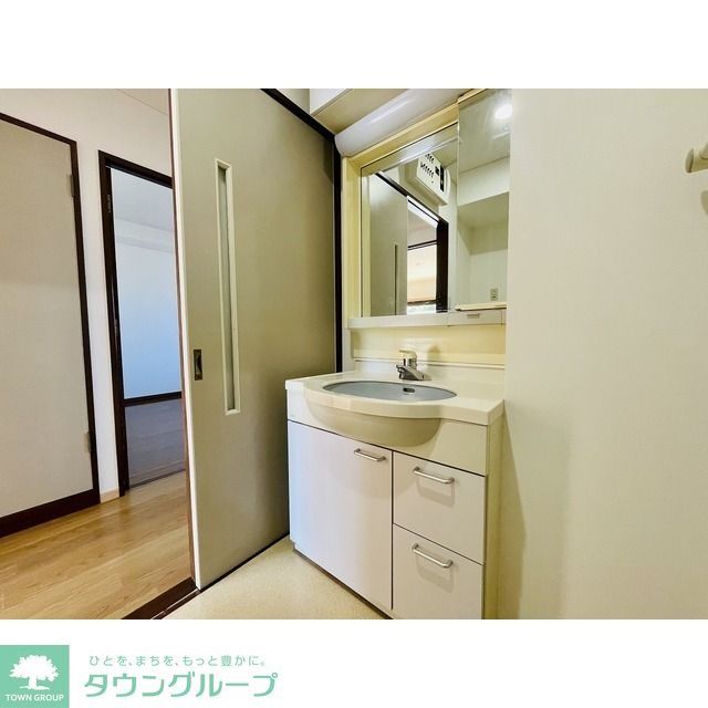 洗面設備　同タイプ・別部屋写真