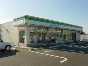 その他　ファミリーマート龍ヶ崎馴馬店（その他）まで1078m