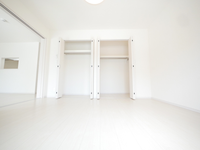 居室・リビング　★南向きの明るいお部屋です★