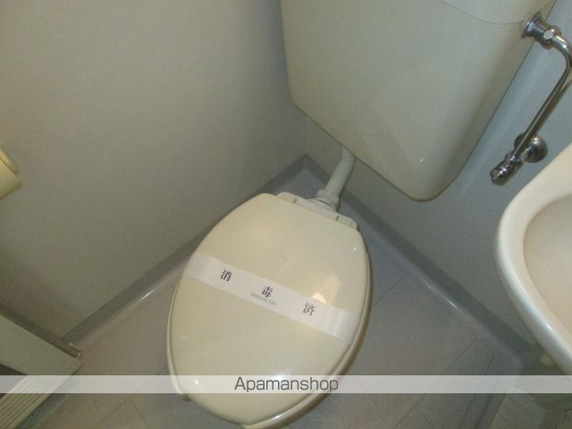 湘南台三光ビルのトイレ写真