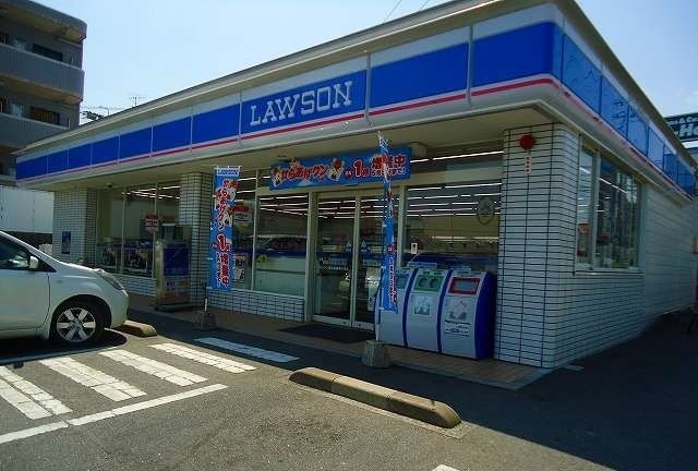 コンビニ　ローソン東広島　西条中央店（コンビニ）まで350m