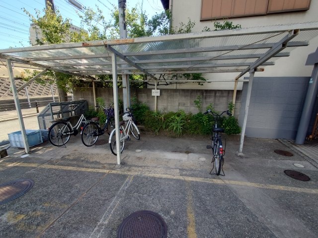 LakiaApartment夙川の外観写真