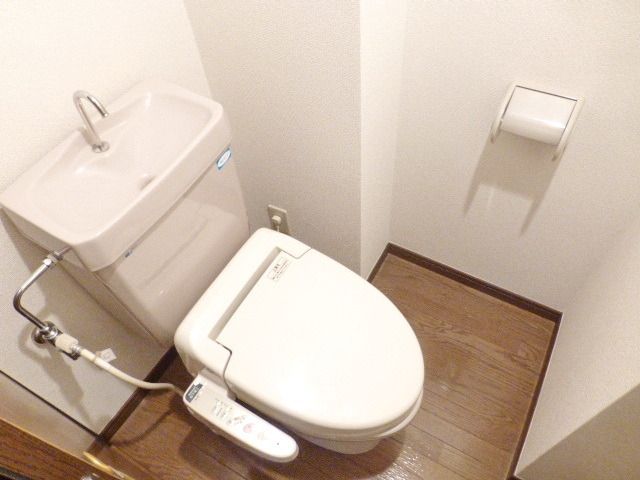 トイレ　★ウォシュレット付です★