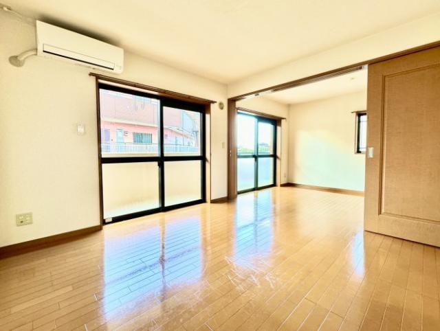 アビタシオンAの居間写真