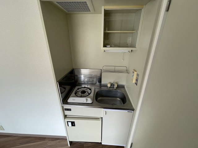 キッチン　壁付けキッチンでスペースを有効活用できます！