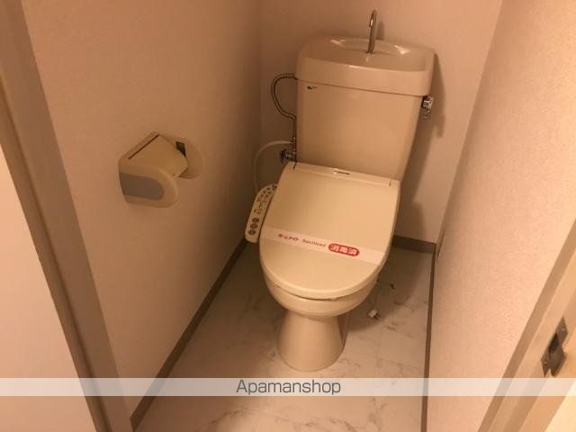 ＪＲ宇都宮線 蓮田駅 徒歩7分 4階建 築33年のトイレ写真