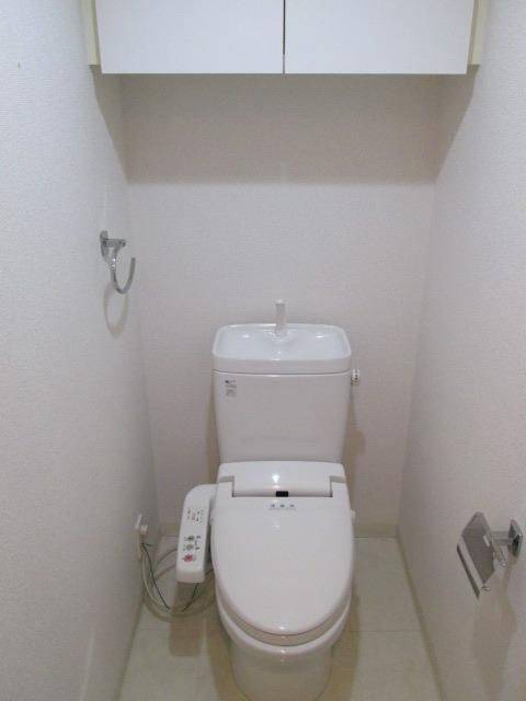 エスコート ノヴェル白金高輪のトイレ写真