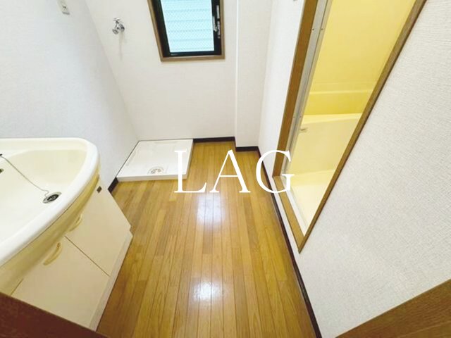 その他設備　室内洗濯機置き場です。