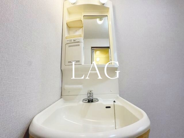 洗面設備　洗面台です。