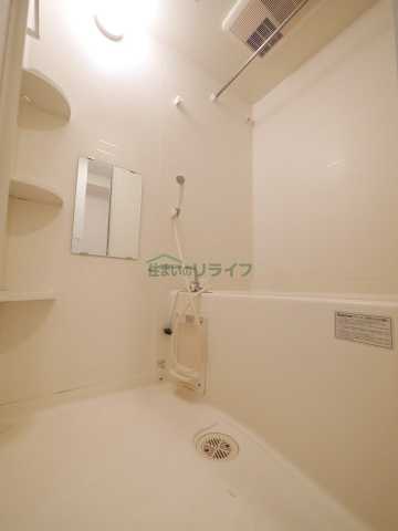 バス・シャワールーム　別部屋参考写真となります