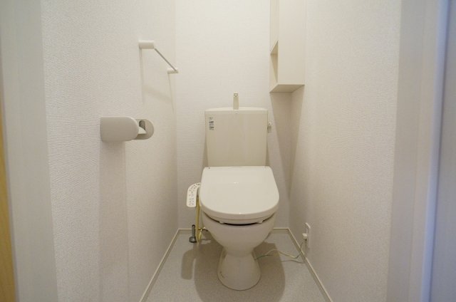 トイレ　コンパクトで使いやすいトイレです